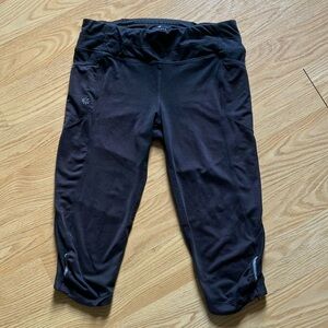 Athleta Black Leggings Stretchy Tapered Fit